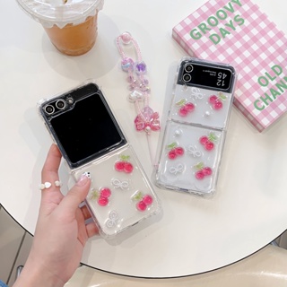 เคสโทรศัพท์มือถือแบบแข็ง กันกระแทก ลายเชอร์รี่น่ารัก พร้อมสายโซ่คล้อง สําหรับ Samsung Galaxy Z Flip5 5G Z Flip4 Flip3