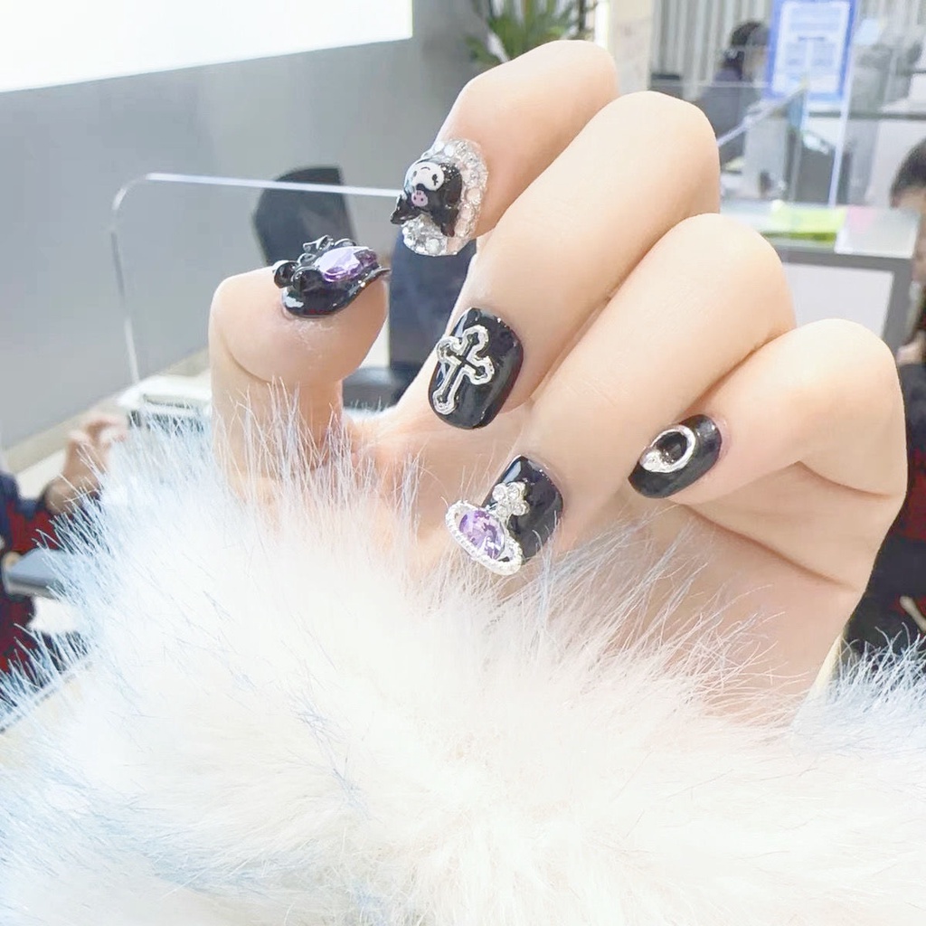 HANDMADEArtificial Nail Kuromi Y2K Saturn Rhinestones Phototherapy Nails เล็บนํากลับมาใช้ใหม่และถอดไ