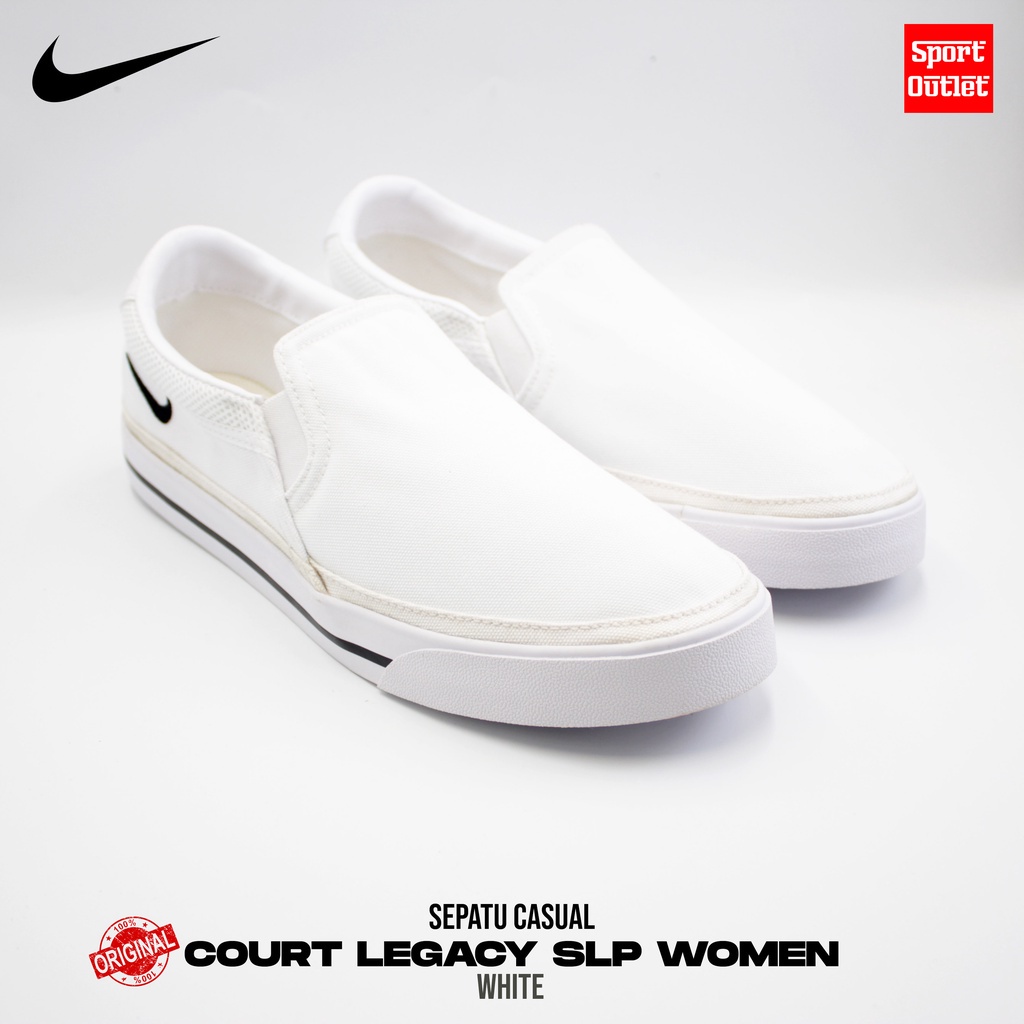 Nike COURT LEGACY CANVAS SLIP ON รองเท้าลำลองผู้หญิง - CW6540100