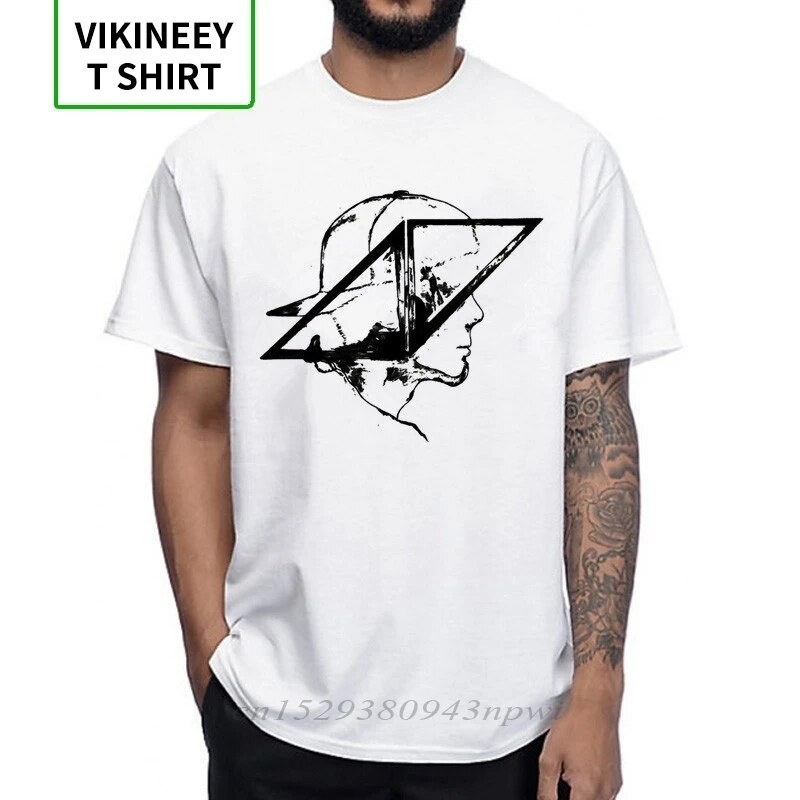 ใหม่ล่าสุดแฟชั่น Dj Avicii เสื้อยืด Rip Avicii พิมพ์ Man T เสื้อแฟชั่นแฟน T เสื้อฤดูร้อนแขนสั้น Top 