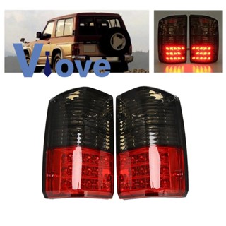 ไฟท้ายรถยนต์ LED 26555-05J00 สีแดง และควัน สําหรับ Nissan Patrol GQ 1988-1997 Series 1 2 1 คู่