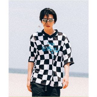 [DUCKDIVE] Fw 23 เสื้อแขนสั้น คอวี ผ้าตาข่าย ลายตารางหมากรุก สีดํา