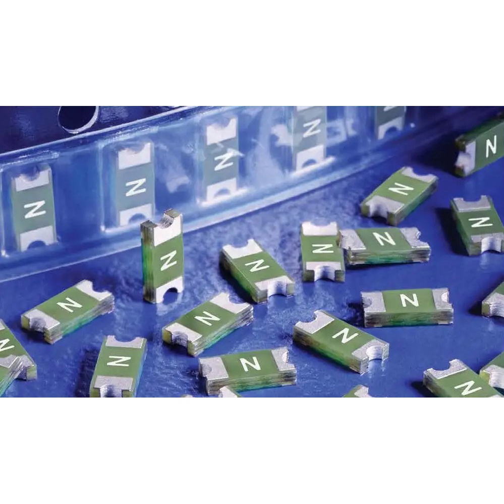 100pcs x 0466 125mA 200mA 375mA 500mA 750mA 1A 1.5A 2A 2.5A 3A 4A 5A SMT ฟิวส์ 1206 Fast-Acting SMD 