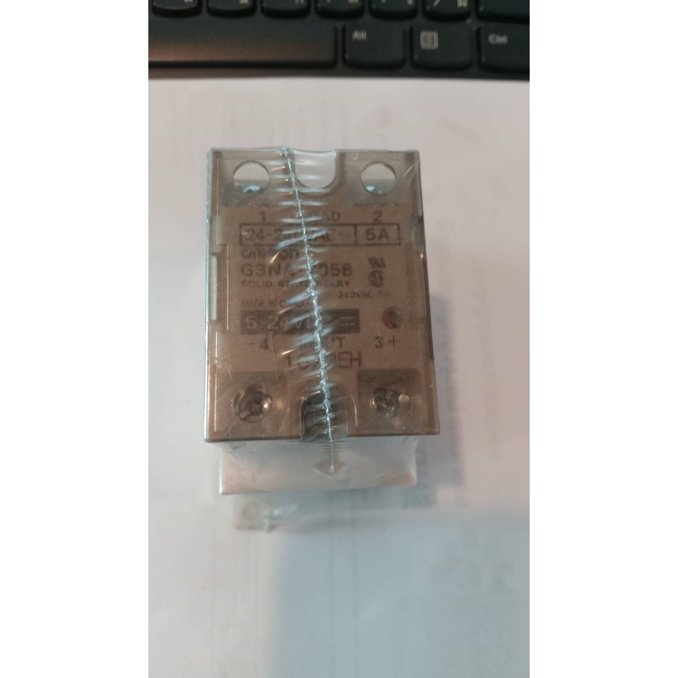 Solid State Relay Omron G3NA-205B+ซิ้ง,5-24vdc**มือ2