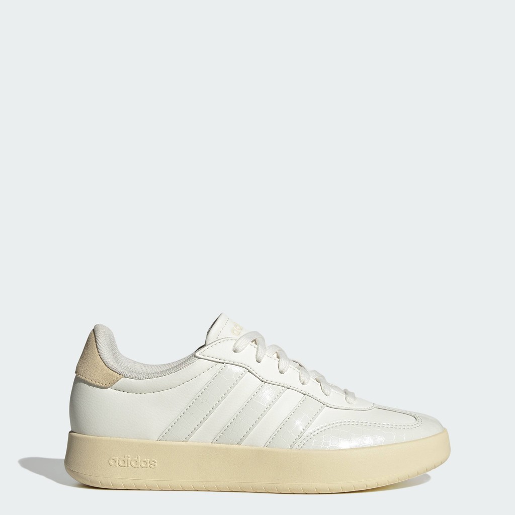 adidas เทนนิส & ไลฟ์สไตล์ รองเท้า Barreda ผู้หญิง สีขาว JP7104