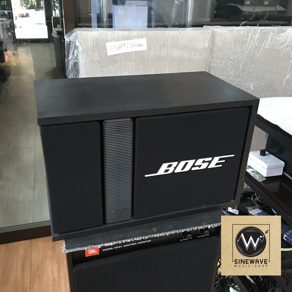 ลำโพง ยี่ห้อ BOSE รุ่น 301II