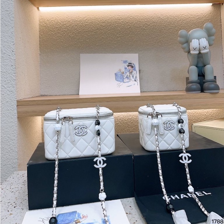 Chanel Box Bag Cute Playful Small Exquisite Fairy Must-have Female Chain Bag