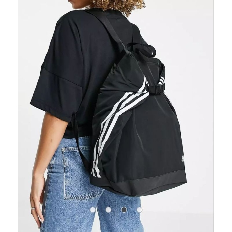 Adidas backpack รุ่นนี้สวย ปรับใช้ 2 ทรง