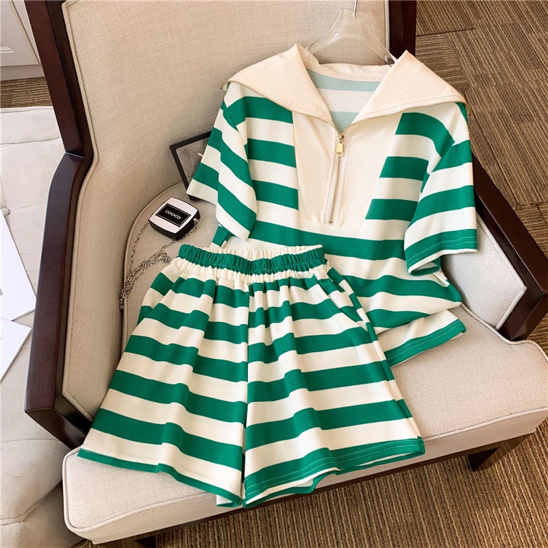 🌈 4XLชุด 2 ชิ้น เสื้อยืดลายทาง + กางเกงขาสั้น สไตล์ลําลอง หย่อน เสื้อผ้าสาวอ้วน ชุด 2 ชิ้น ผู้หญิง