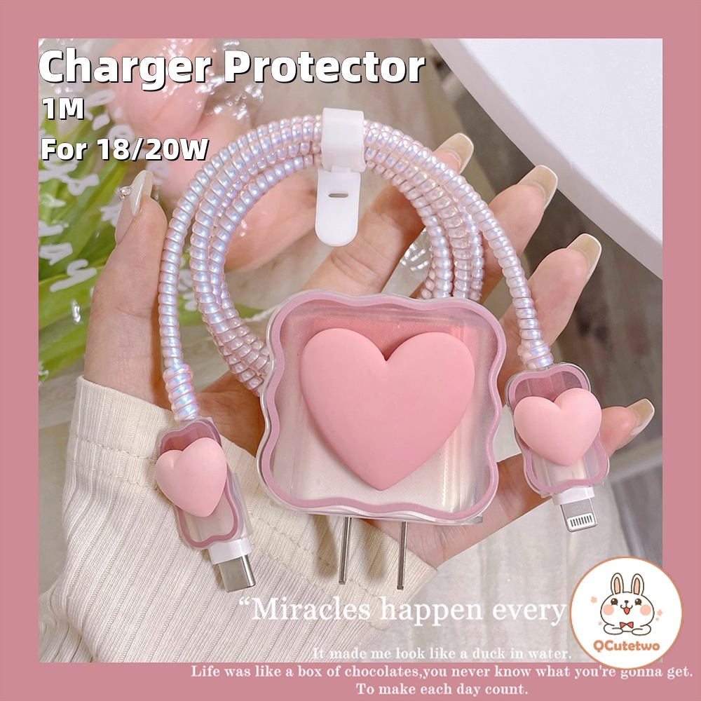 เคสป้องกันสายชาร์จ USB ลายการ์ตูนหัวใจ 3D สําหรับอะแดปเตอร์ 18W 20W