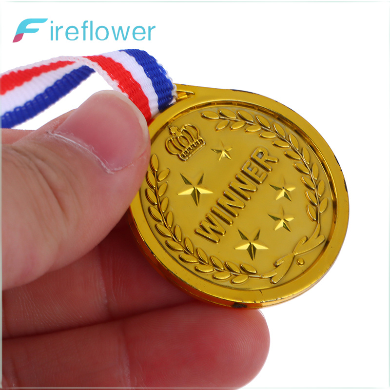 【Fireflower】เหรียญรางวัลฟุตบอล รางวัล รางวัล รางวัล รางวัล สีทอง สีเงิน สีบรอนซ์ ของเล่นสําหรับเด็ก ของที่ระลึก ของขวัญ กีฬากลางแจ้ง