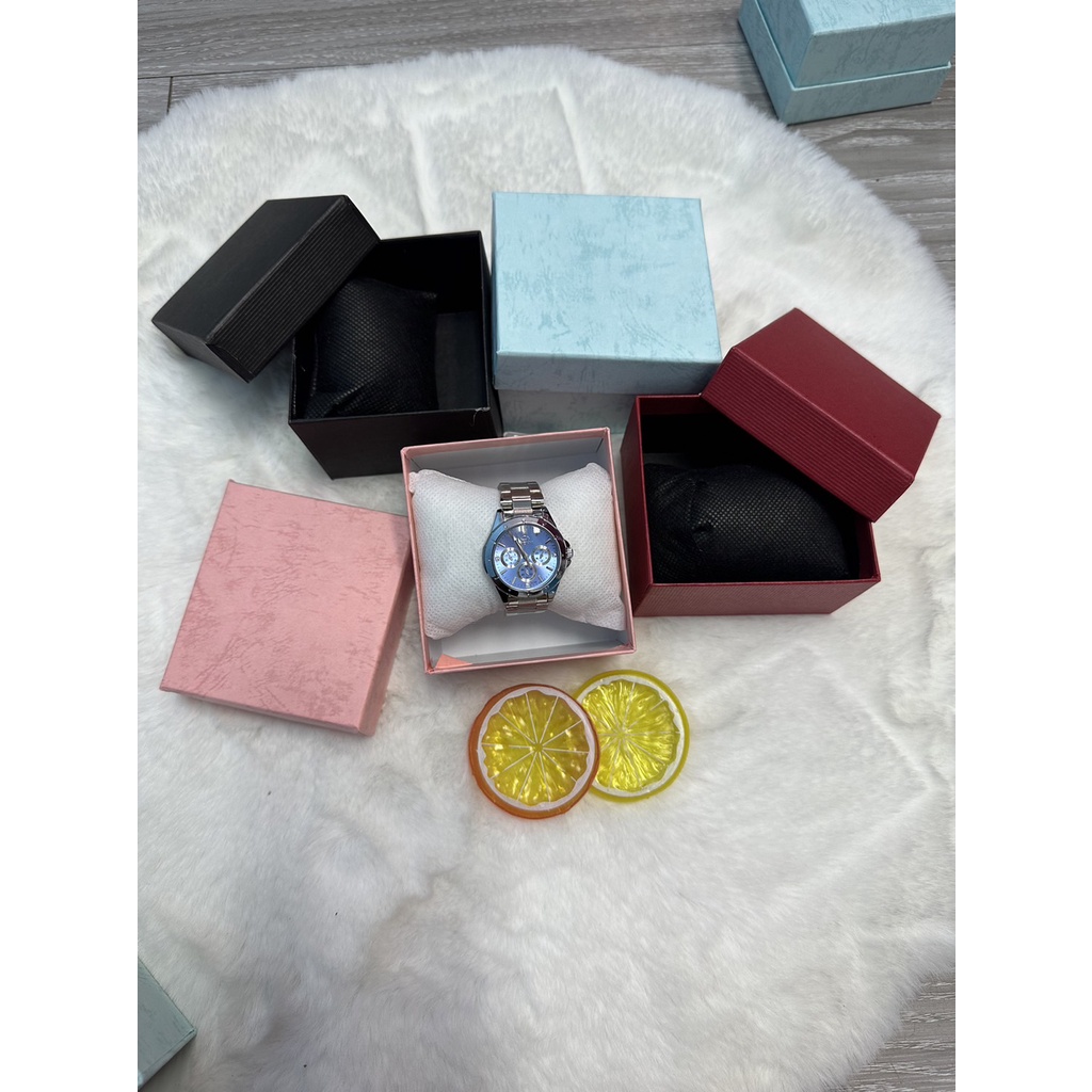 *พร้อมส่ง*กล่องนาฬิกา กล่องใส่นาฬิกา กล่องนาฬิกาพร้อมหมอน