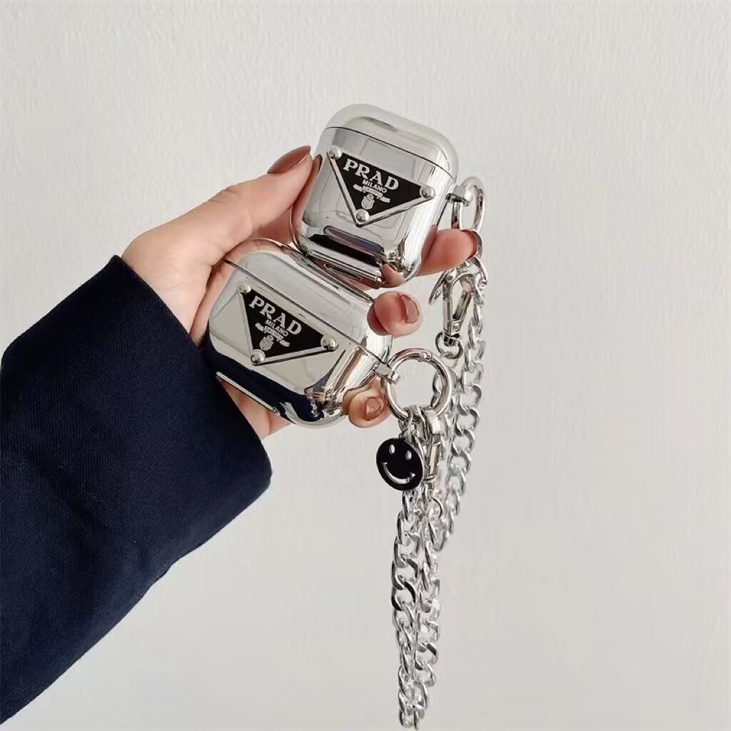 เคสหูฟังบลูทูธไร้สาย เมทัลลิก สีเงิน พร้อมพวงกุญแจ สําหรับ airpods pro gen 2 1 2 3 pro