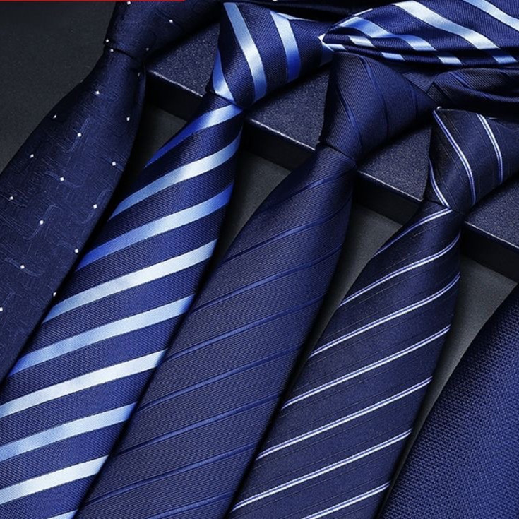 เนคไทผู้ชาย INS สีพื้น แบบซิป ไม่ต้องผูก สะดวก ทันสมัย เพิ่มความมั่นใจในทุกลุค เหมาะกับนักธุรกิจ