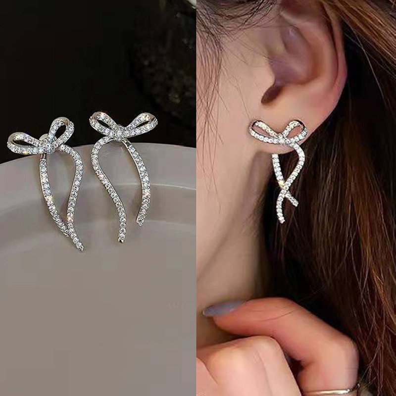 ราคาถูก-S925 ซิลเวอร์สไตล์เกาหลีหวานโบว์ต่างหูแสงหรูหราอารมณ์ต่างหูแฟชั่นระดับไฮเอนด์ต่างหูCOD