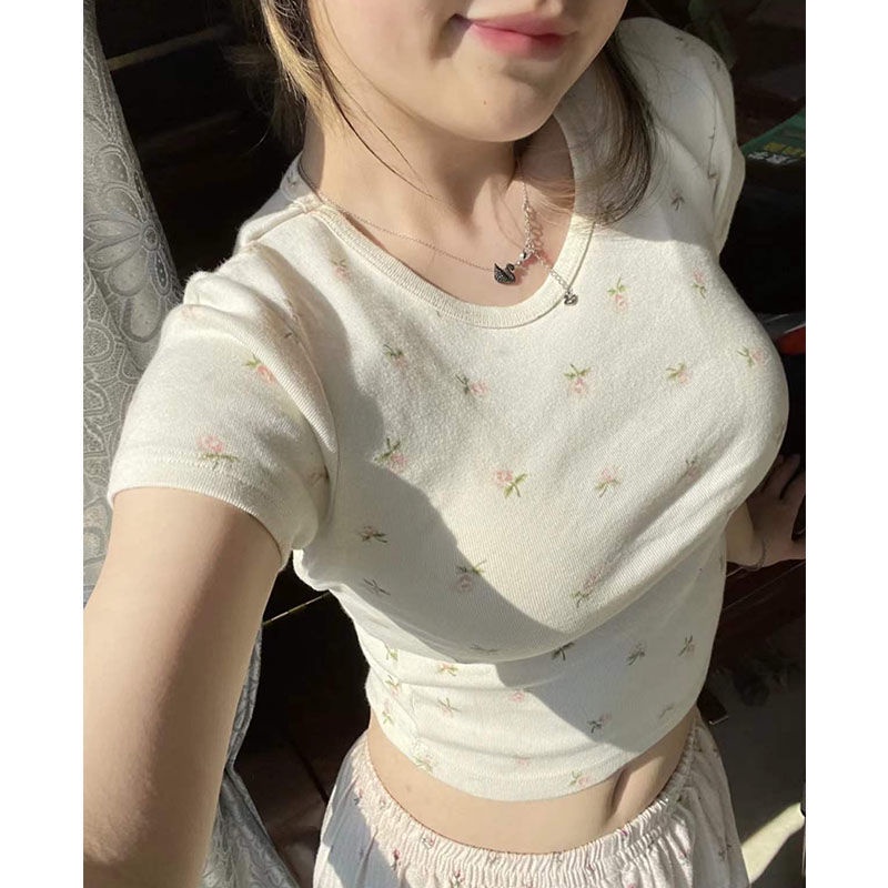 เสื้อยืดคอกลม แขนสั้น ลายดอกไม้ สีพื้น สไตล์เกาหลี สําหรับผู้หญิง