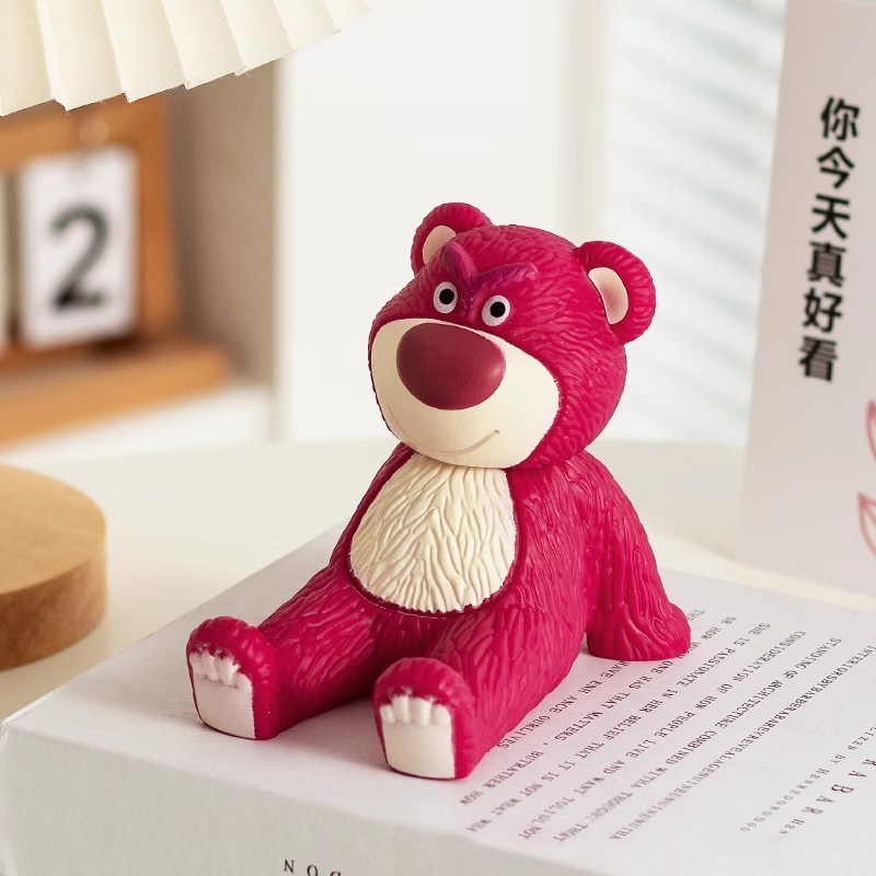 พร้อมส่ง ขาตั้งโทรศัพท์มือถือ รูปการ์ตูน หมีล็อตโซ่น่ารัก ขาตั้งมือถือLotso แบบตั้งโต๊ะ🐻🐻 ZJ012