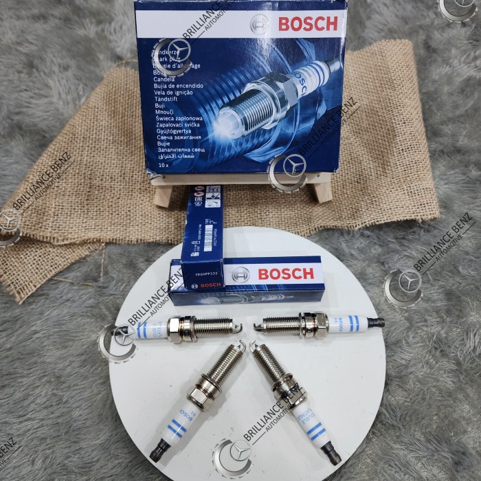 หัวเทียน BOSCH MERCEDES M271 W203 W204 W211 W212 W221 YR6NPP332