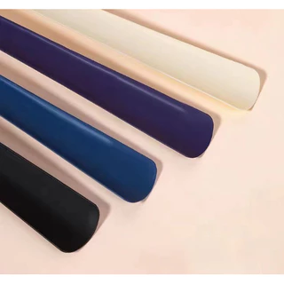ช้อนใส่รองเท้าแบบยาว ความยาว 58cm 3สีให้เลือก ที่ช่วยการสวมรองเท้าได้ไว ส้นสูง รองเท้าผ้าใบ พร้อมส่งจากไทย