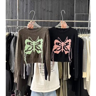 เสื้อกันหนาวแขนยาว คอกลม ทรงหลวม แต่งพู่ ลายผีเสื้อ สีรุ้ง เข้ากับทุกการแต่งกาย แฟชั่นฤดูใบไม้ร่วง สไตล์เกาหลี สําหรับผู้หญิง QEC0