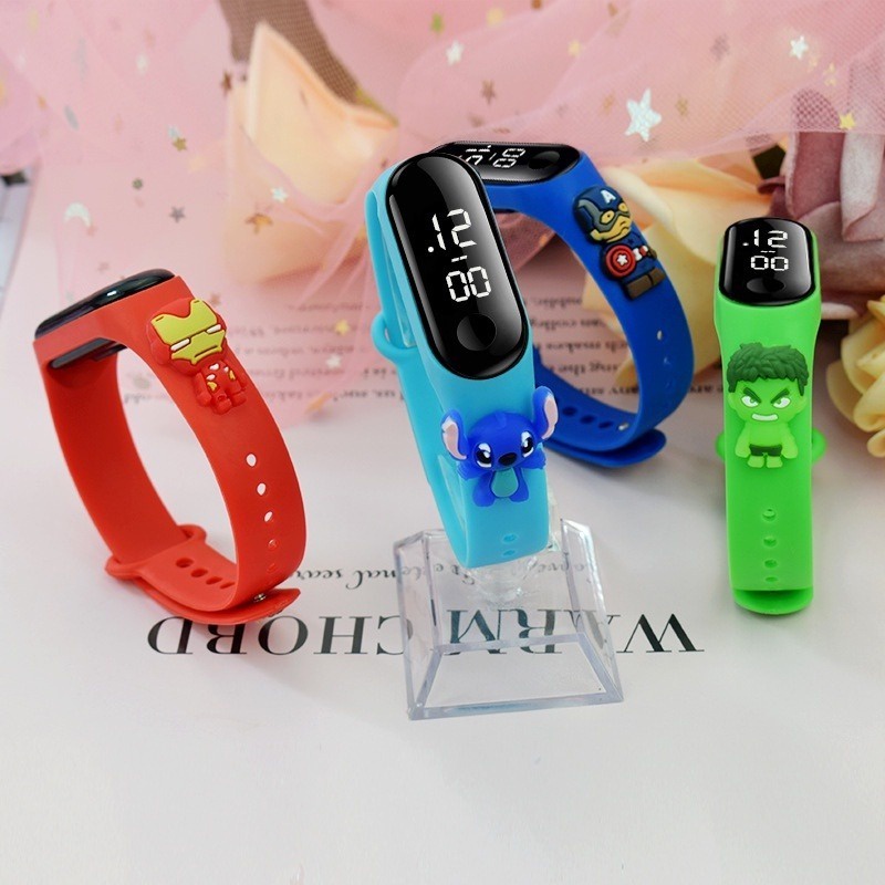 นาฬิกาข้อมือดิจิทัล LED กันน้ํา ลายการ์ตูนสไปเดอร์แมน ปิกาจู 50 สไตล์ เหมาะกับของขวัญ สําหรับเด็กผู้ชาย และเด็กผู้หญิง
