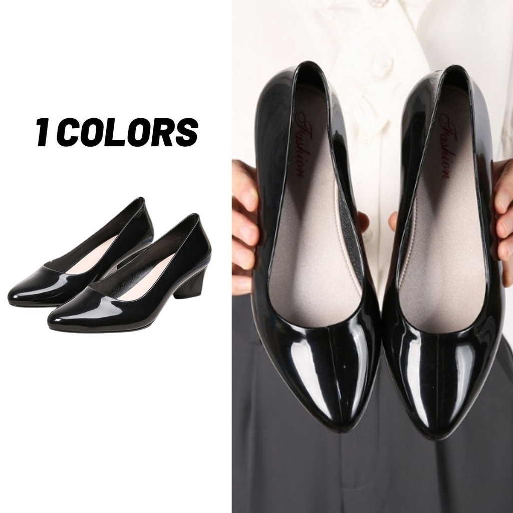 Sale80% รองเท้าคัชชูส้นเตี้ย ทรงหัวแหลม สีดำเงา มีเบอร์ 36-40 (166)