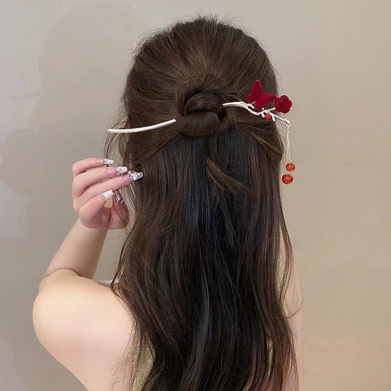 มวยผมดอกกุหลาบ สีแดง ฤดูใบไม้ร่วงและฤดูหนาว ความรู้สึกระดับสูง ใหม่ สไตล์จีนโบราณ เสื้อผ้า หมวกกันน็อก
