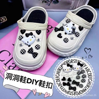 18 ชิ้น / เซต Crocs Jibz รองเท้า Hello Kitty Cat Charms สําหรับสวน รองเท้าแฟชั่น DIY หมุดรองเท้าแตะหัวเข็มขัดอุปกรณ์เสริม