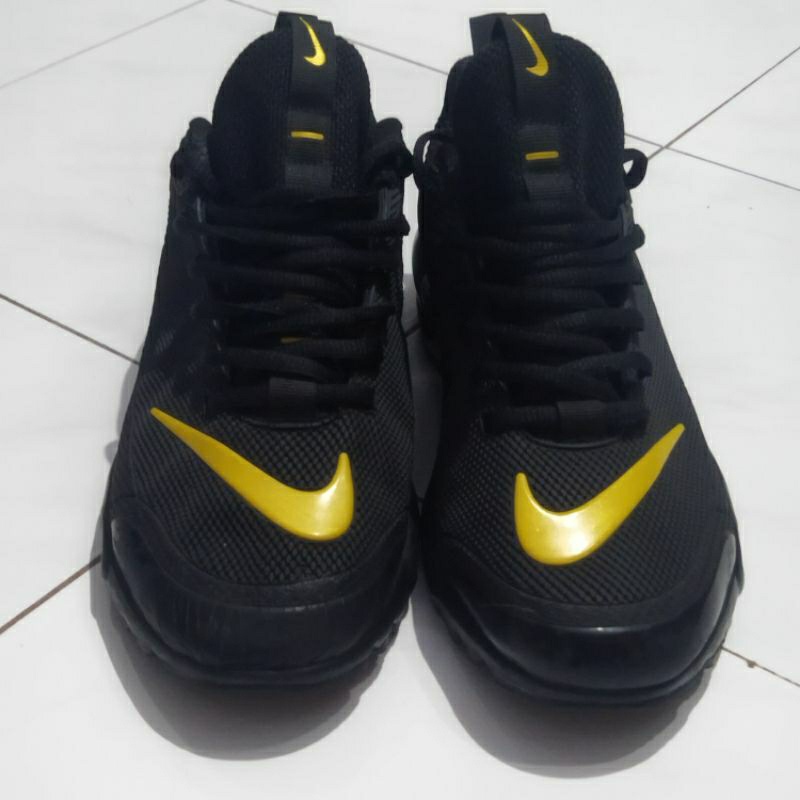 Nike Air Max TN ultra trainer สีดำ ไซส์ 42(26.5cm) 2nd90% รองเท้า new