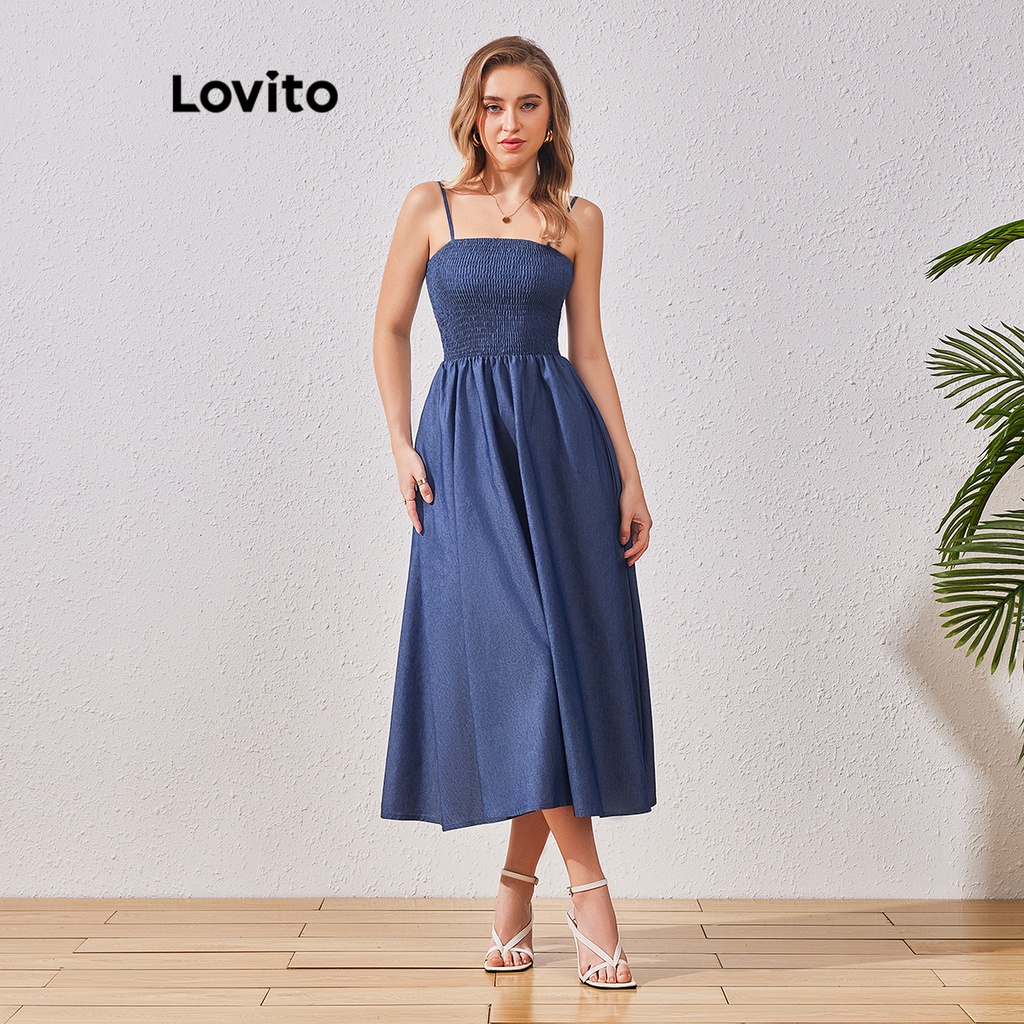 Lovito ชุดเดรสยีนส์สายเดี่ยว แต่งสม็อค สีพื้น สไตล์ลำลอง สำหรับผู้หญิง LBL07068