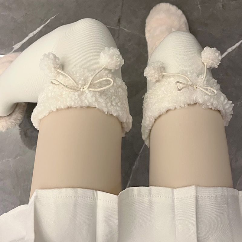 ถุงน่อง ผ้ากํามะหยี่ขนนิ่ม สาวหวานน่ารัก. ถุงเท้ายาวถึงเข่า ประดับขนเฟอร์ สุดเซ็กซี่ สไตล์ญี่ปุ่น สําหรับผู้หญิง