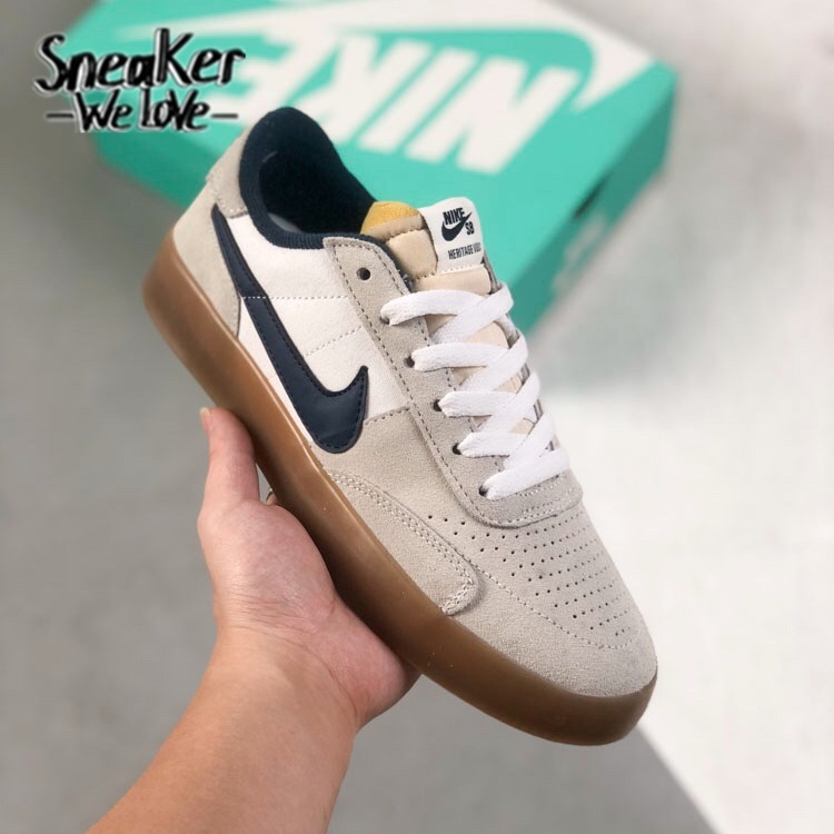 NIKE NIKE พร้อมสต็อก NK SB HERITAGE VULC หนังกลับต่ำแฟชั่นรองเท้ากีฬาทุกการแข่งขันรองเท้าลำลองกลางแ