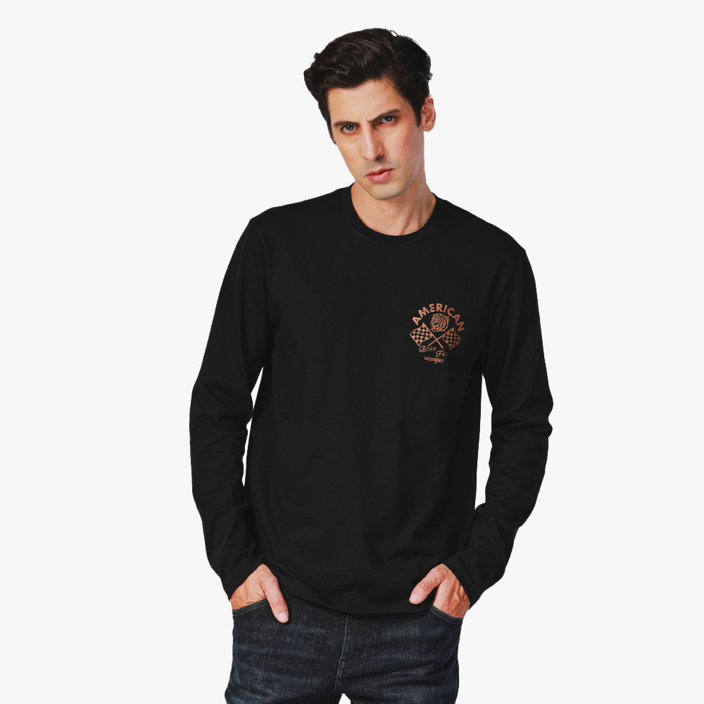 WRANGLER เสื้อยืดแขนยาวผู้ชาย คอลเลคชั่น Biker ทรง Regular รุ่น WR F424MTLSN33 สีดำ