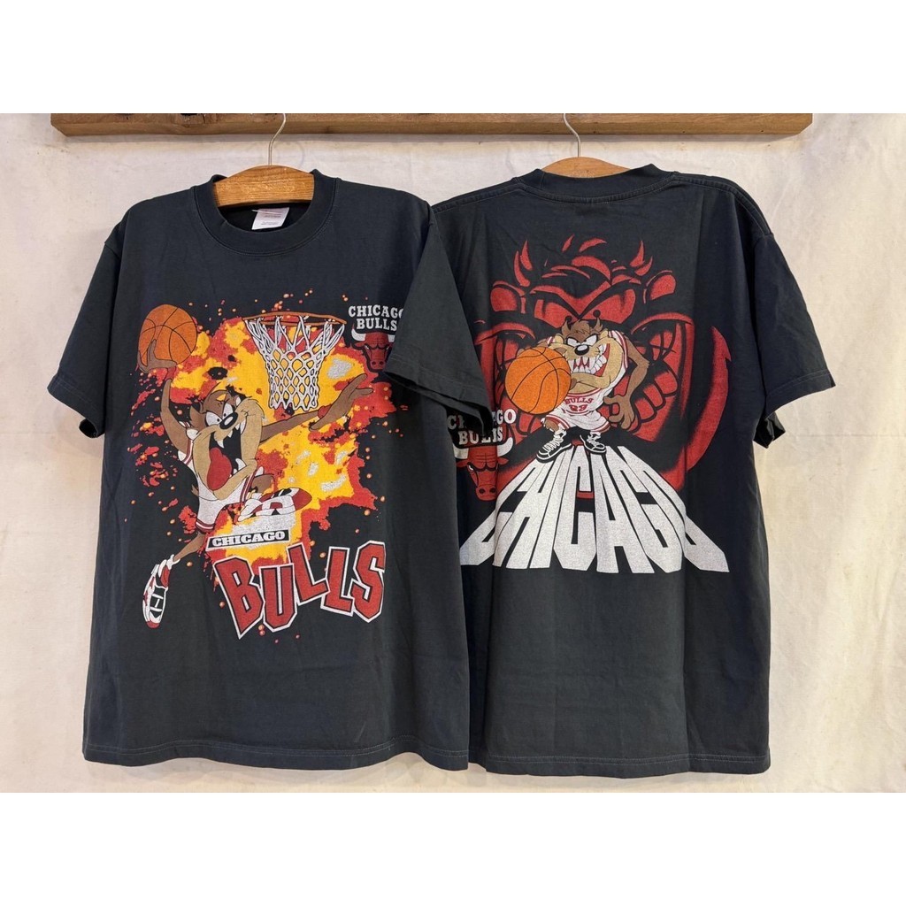 T-shirt เสื้อลายแทสแดงBULLSV.2(ป้ายHanes)（S-5XL）