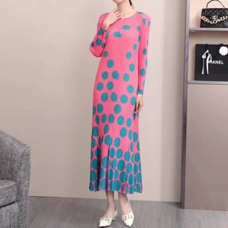 2MUAY รุ่น GSA230805 เดรสผู้หญิง เดรสพลีทคุณภาพ POLKA DOT PRINTED PLEAT DRESS 4 สี FREE SIZE