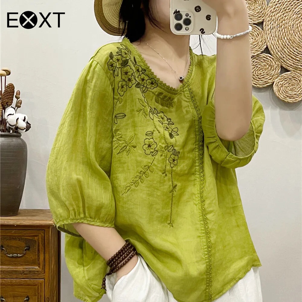 Edqrdq EXXT เสื้อยืดลําลอง แขนห้าส่วน ผ้าฝ้าย ผ้าลินิน ปักลายดอกไม้ ทรงหลวม สีพื้น สําหรับสตรี