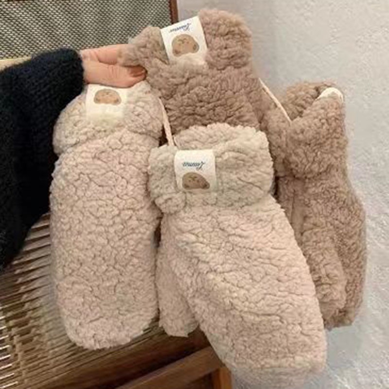 ถุงมือ ผ้ากํามะหยี่ขนนิ่ม หนา ปักลายหมี ให้ความอบอุ่น เหมาะกับฤดูหนาว กลางแจ้ง สําหรับผู้หญิง นักเรียน