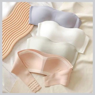 ✨w&c bras✨เสื้อชั้นในบราเกาะอก กันลื่น ไร้สาย สายบาง เสื้อเก…