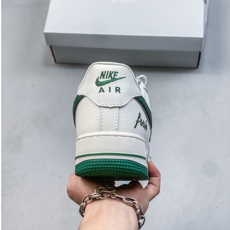 nike Nike Air Force 1 Low ข้อความสีเขียวรองเท้าผ้าใบลำลองไม่หุ้มข้อ Fashion