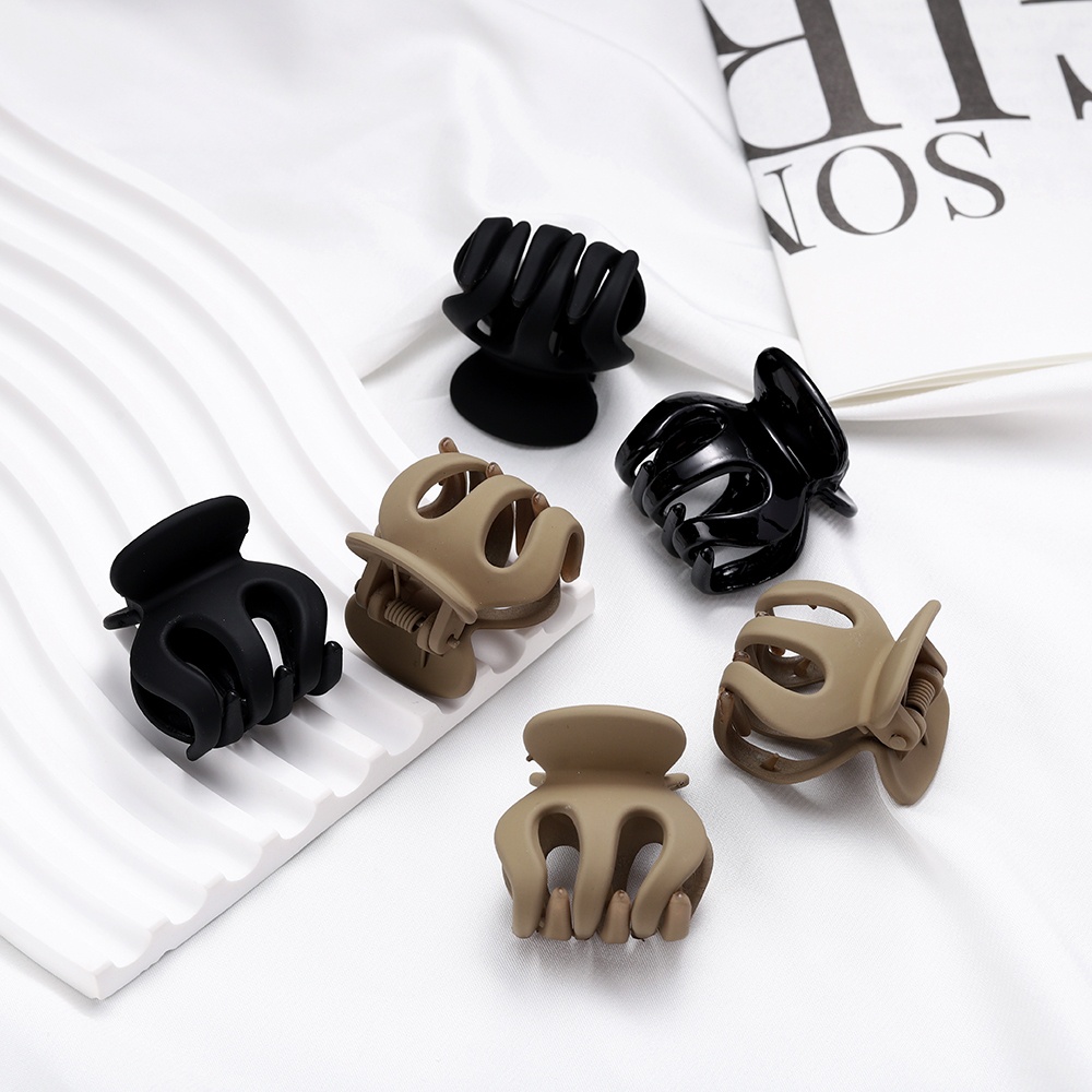 33 * 34 * 35 มม. อะคริลิผมหางม้าสูงฉลามคลิปกิ๊บติดผมผ้าโพกศีรษะ