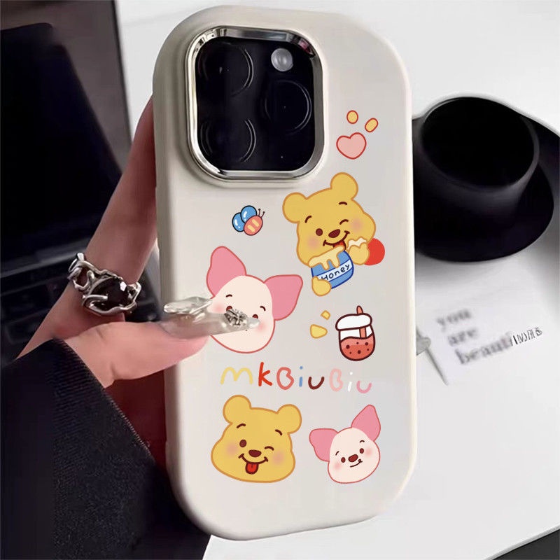 เคสโทรศัพท์มือถือโลหะ ลายการ์ตูนหมีพูห์ สําหรับ iPhone15 14ProMax 13 Apple 12 11 X74Q