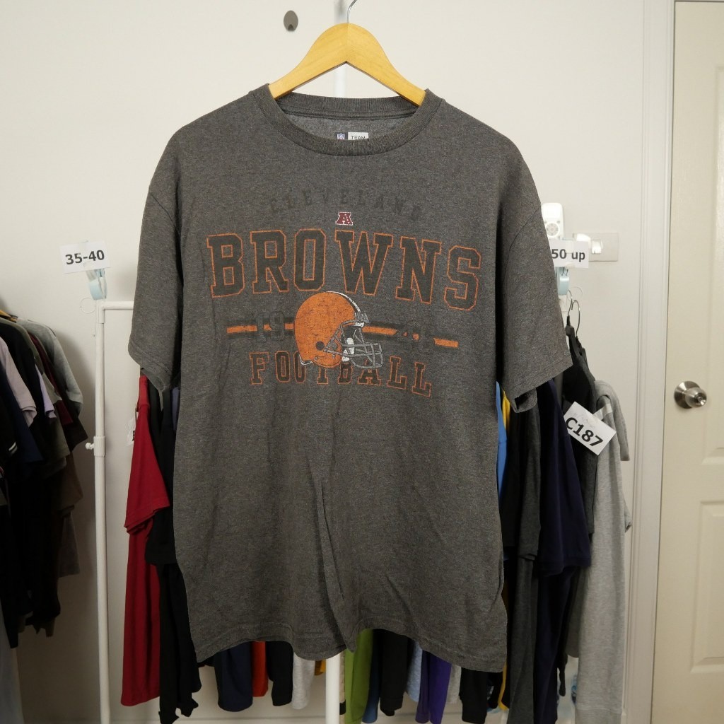 เสื้อยืด NFL มือสอง อก44 ผู้ชาย ผู้หญิงใส่ได้ สีเทา รหัส C29