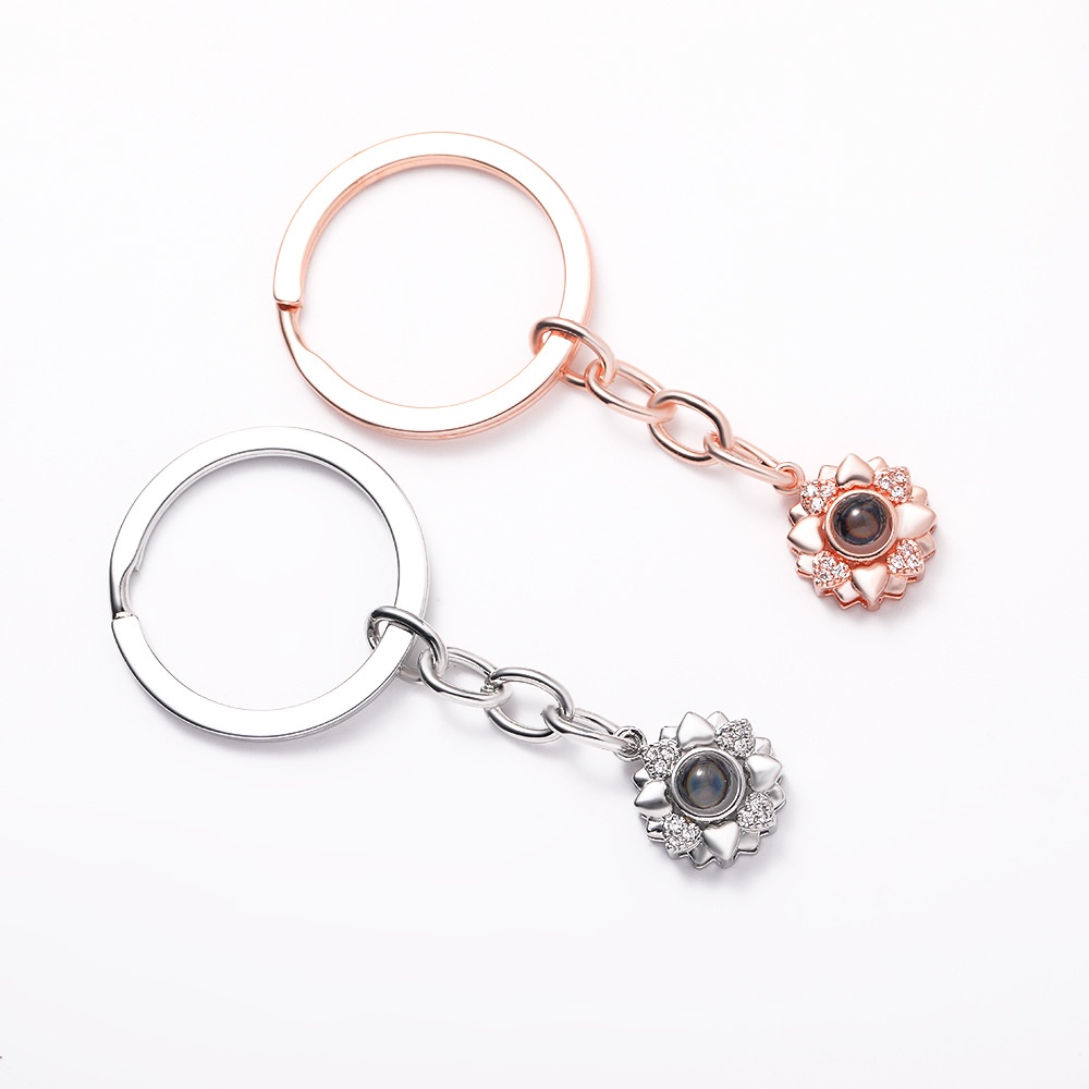 [Sincerer]ใหม่ Photo Memory key Chain Photo Projection key Ring 100 ภาษาฉันรักคุณสร้อยคอฉายภาพที่กําหนดเองหรือสร้อยคอรูปภาพ