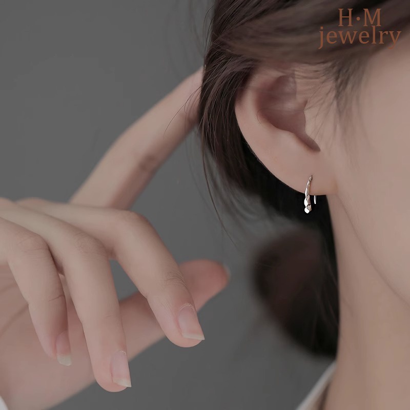 MM S925 Silver Cut Water Drop Ear Hook Simple All-Match ใหม่