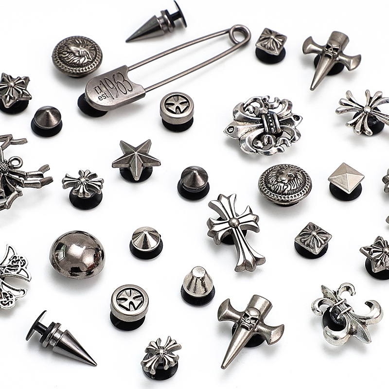 【Punk&Metal 】jibitz Croc charm ชุดอุปกรณ์เสริม หมุด 3d สไตล์บาร็อค ย้อนยุค คุณภาพสูง