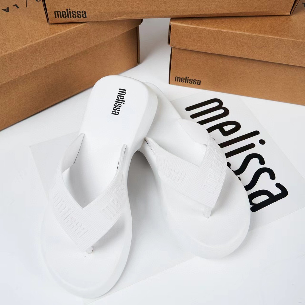 [สต๊อกพร้อม]รองเท้าเจลลี่สไตล์ใหม่หนาSoled Flip-flopsรองเท้าชายหาดลิ่มผู้หญิง