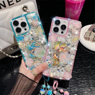 เคสโทรศัพท์มือถือ ลายดอกไม้ ดอกโบตั๋น ฟีนิกซ์ ประดับเพชร พลอยเทียม พร้อมสายคล้องมือ สําหรับ Apple Iphone 14promax 13 15