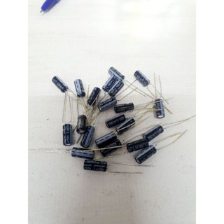 capacitor มีขั้ว   1uf 50v จำนวน 5ตัวพร้อมส่ง ออกบิลทักเชท