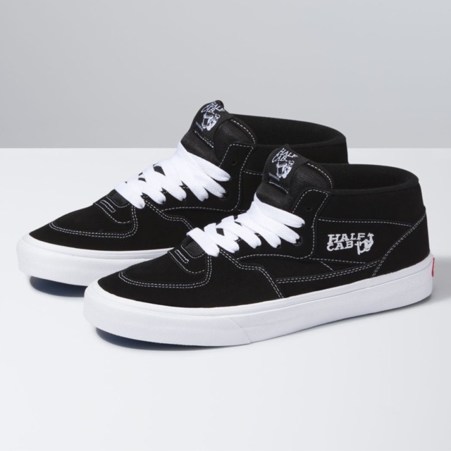 VANS HALF CAB BLACK SNEAKERS สินค้ามีประกันแท้