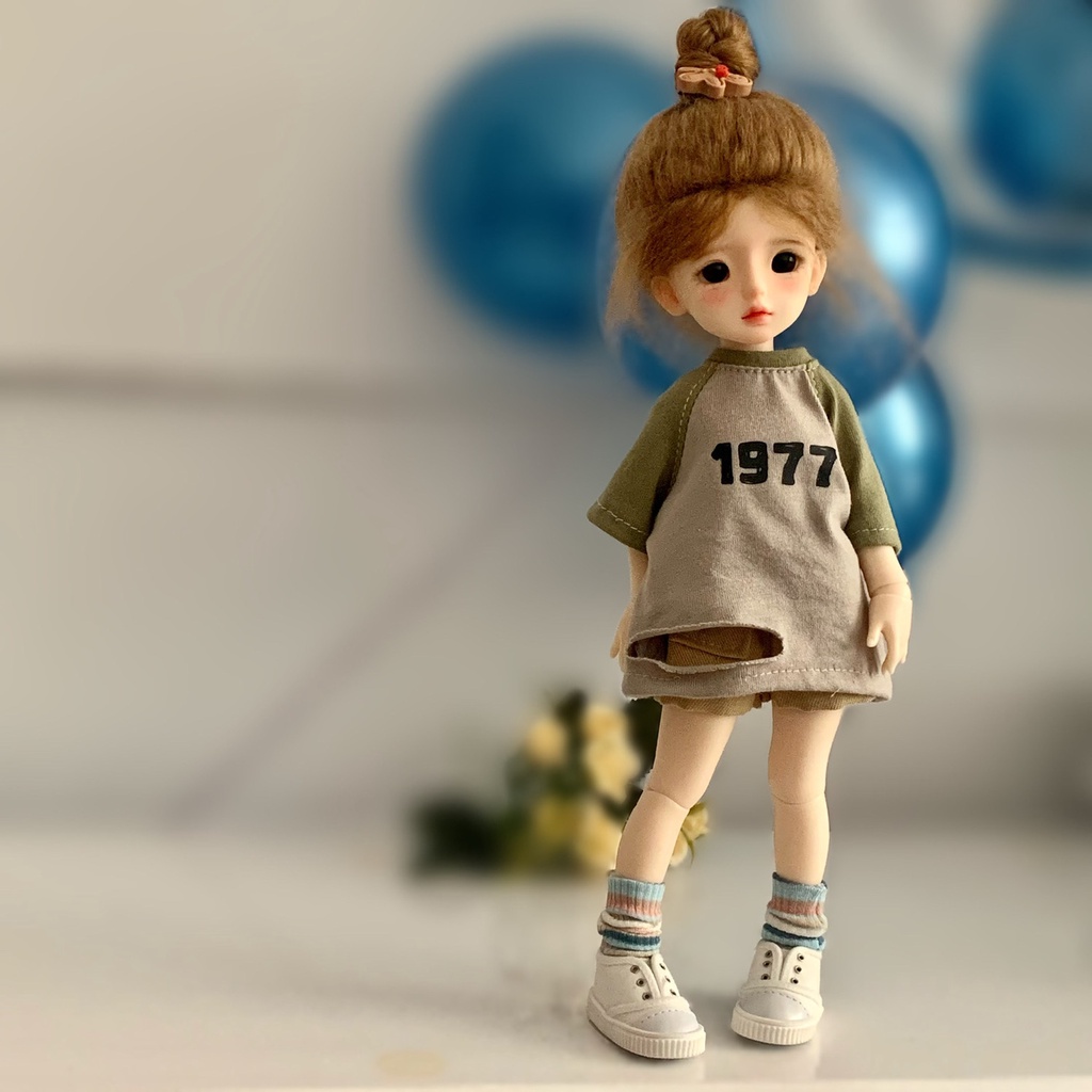 Bjd 1/6 เสื้อยืดแขนครึ่งลําลอง ผ้ายีน และกางเกงขาสั้น สวยหรู แฟชั่นสําหรับตุ๊กตา